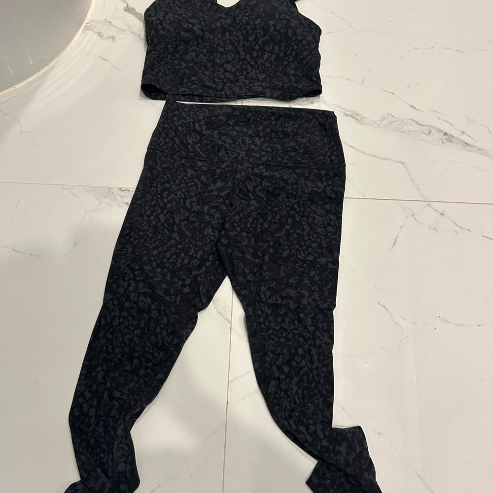 Lululemon Black Patterned Activewear Set